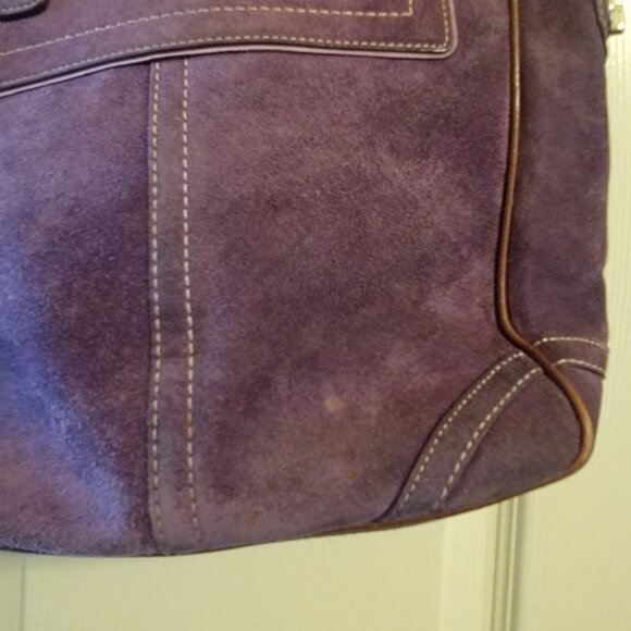 Vintage Purple Suede Coach Purse - Picture 6 of 16